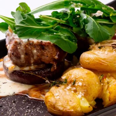 Galeria - Filé Mignon com Batatas